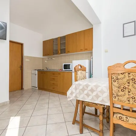 Ilona Apartment