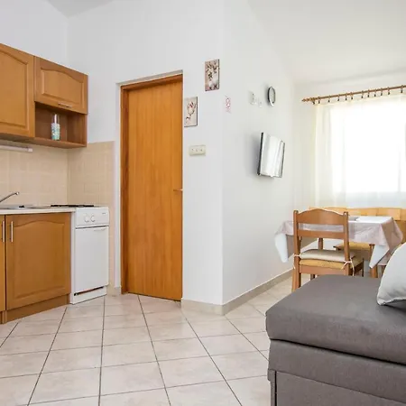 Ilona Rogoznica (Sibenik-Knin)