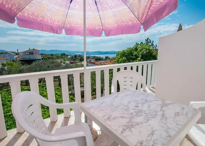 Ilona * Rogoznica (Sibenik-Knin)