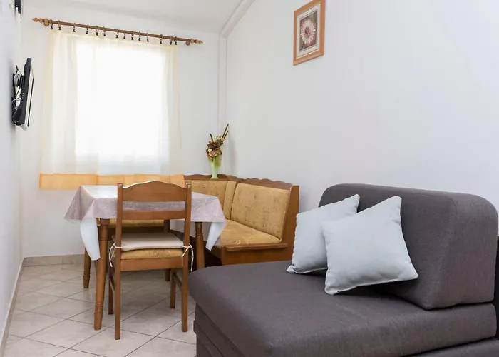 Apartman Ilona Rogoznica (Sibenik-Knin)